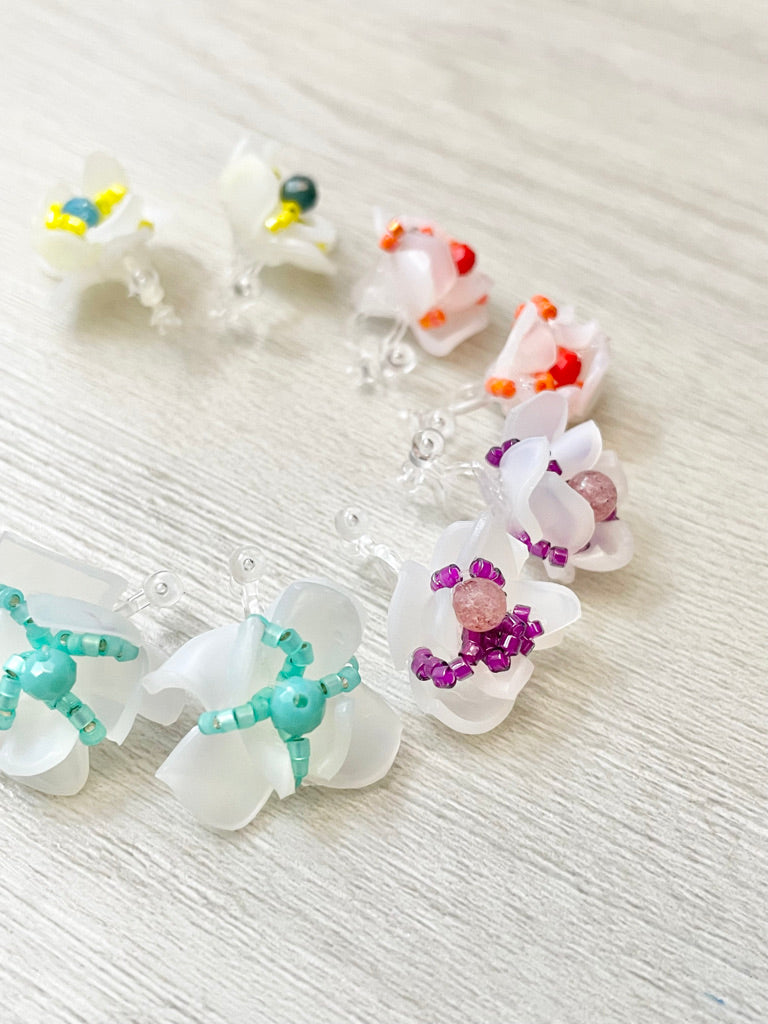 Upcycled Kids clip earrings - mini flower -