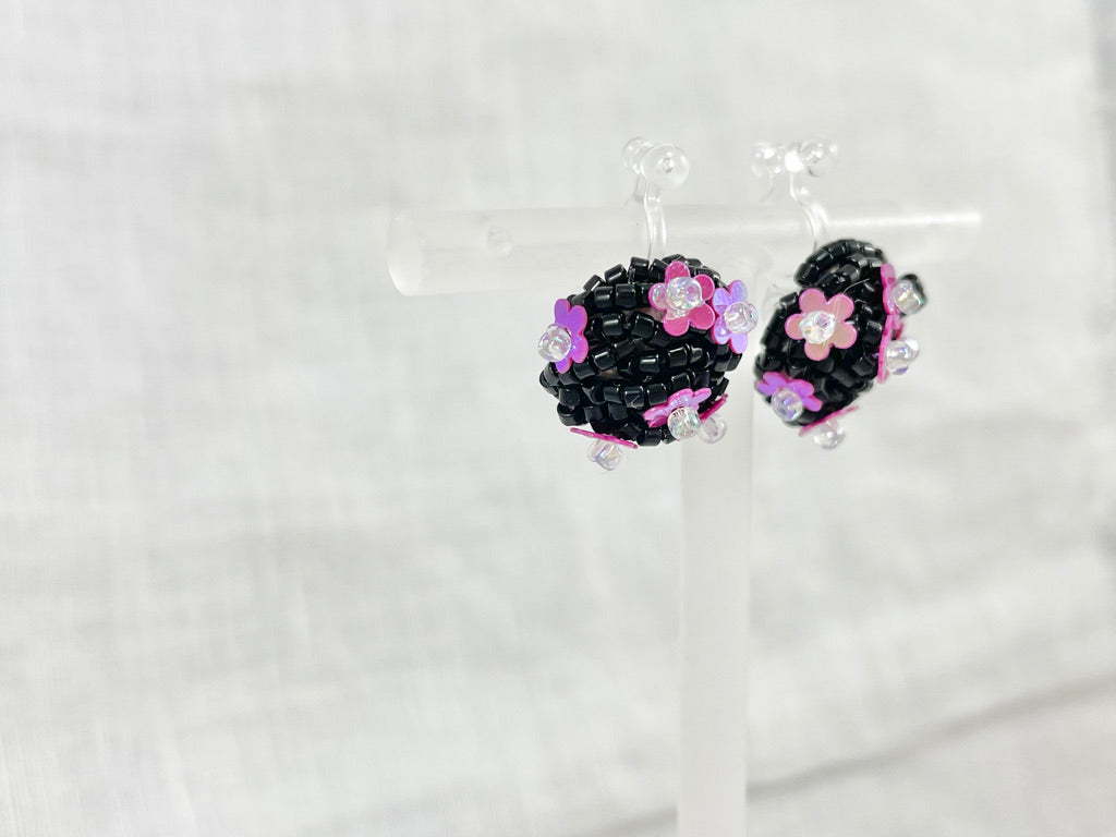 hand-beaded-kids-clip-earrings-flowers children gift present idea accessory jewelry