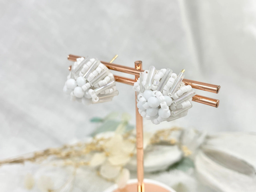 Hand beaded earrings - Fuji -