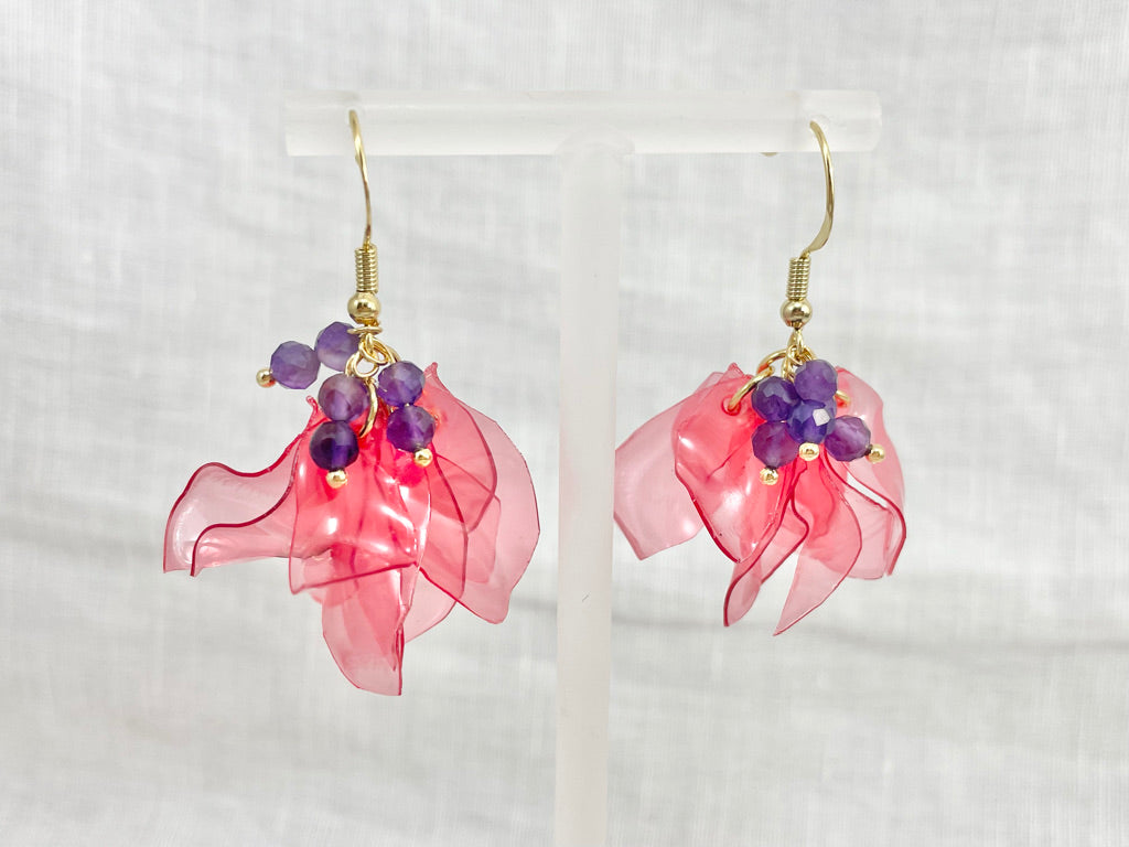 upcycled-plastic-earrings-petals-ametyst-14kgf-sustainable-unique-gift-idea-recyled-jewelry