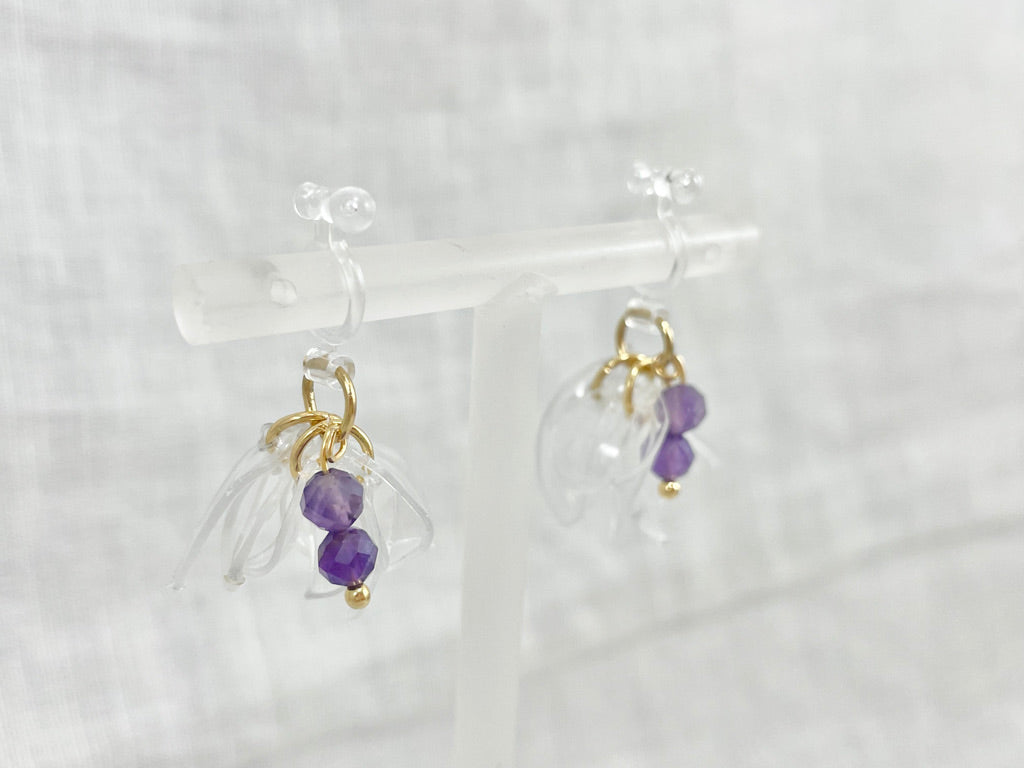upcycled-plastic-kids-clip-earrings-petals-amethyst-sustainable-upcycled-kids-jewelry-for-unique-gift-idea
