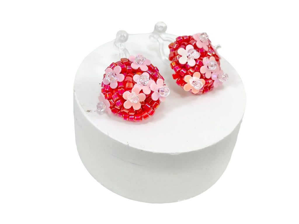 hand-beaded-kids-clip-earrings-flowers-children-gift-present-idea-accessory-jewelry
