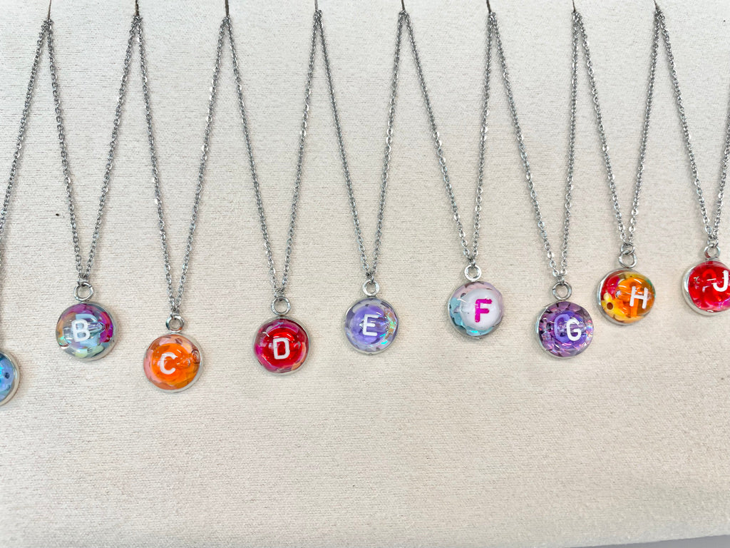 Candy teen necklace - Alphabet- J