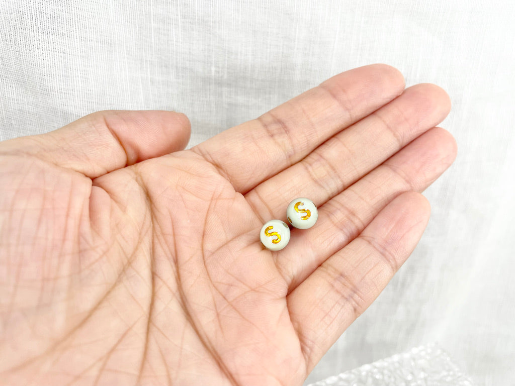 Candy teen Alphabet Studs earrings - J