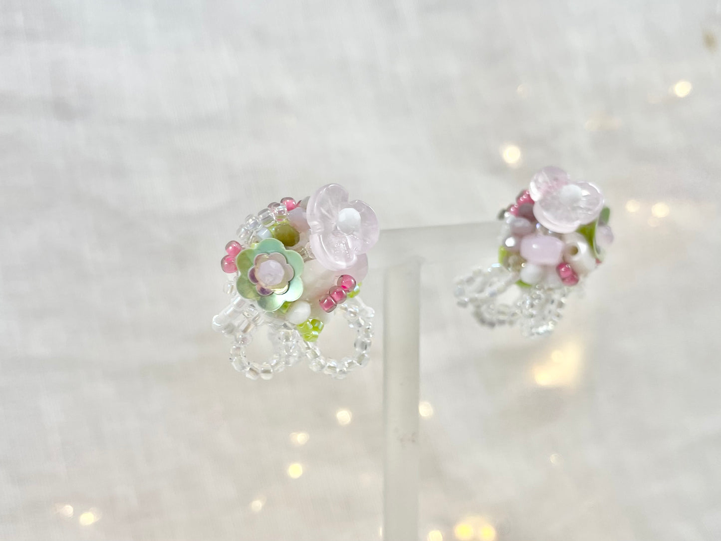Hand beaded earrings - flower bouquet -